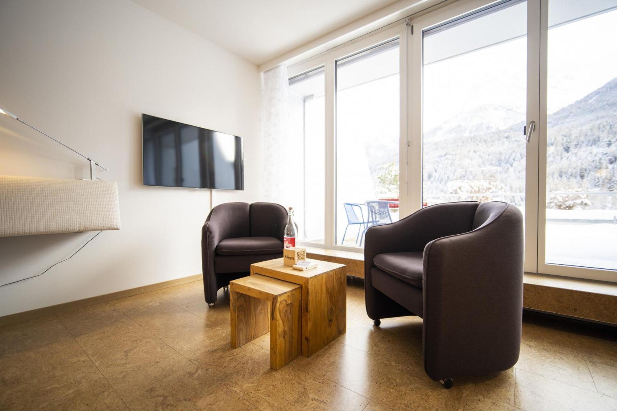 Apartment Chasa Tulai F83 *